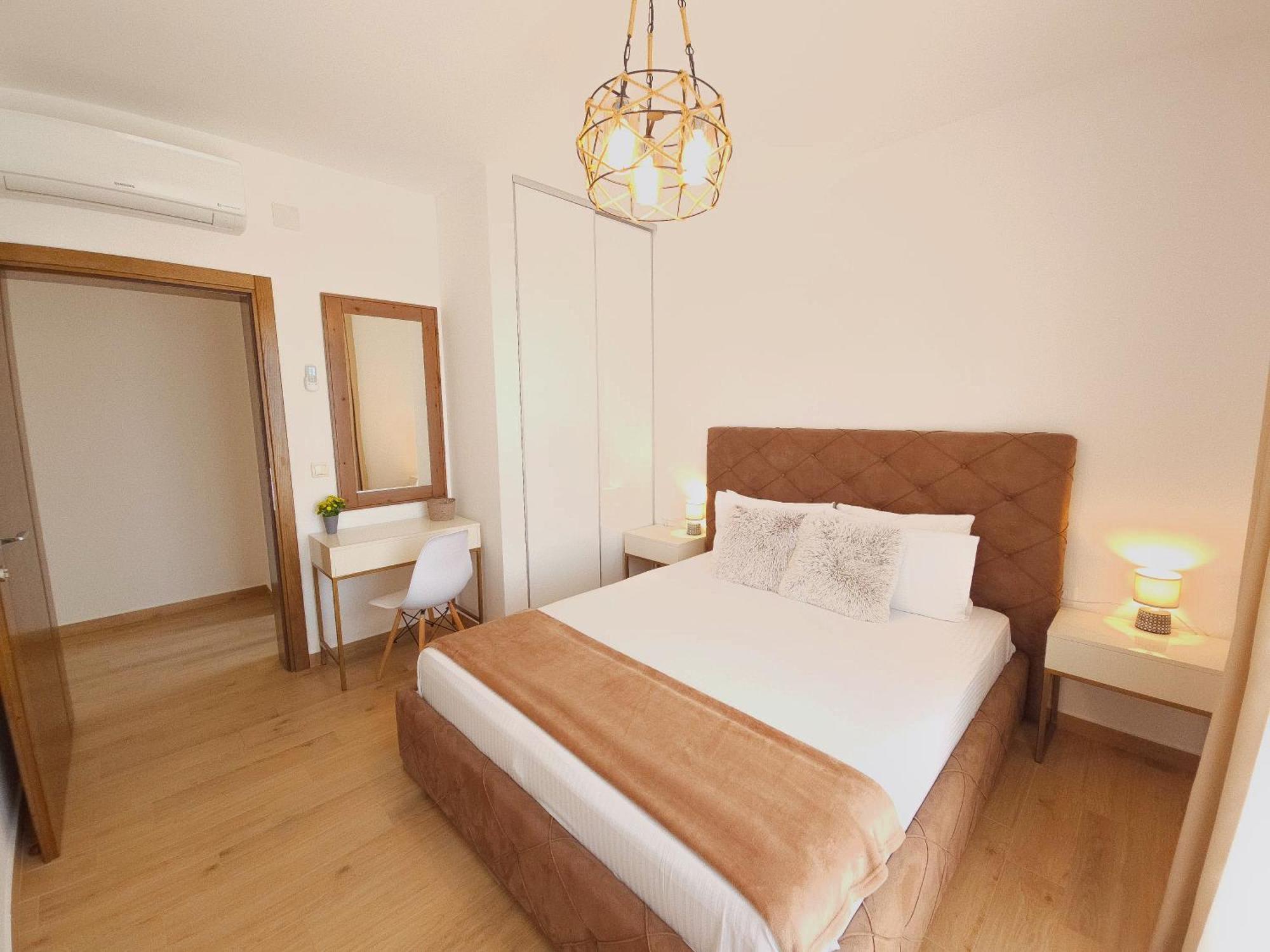 Lacasa Apartments & Restaurant 乌尔齐尼 外观 照片